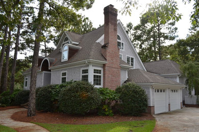 Inspiration for a transitional exterior home remodel in Wilmington