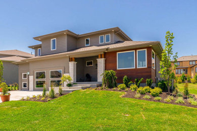 Trendy exterior home photo in Kansas City