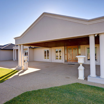 Robinvale Residence