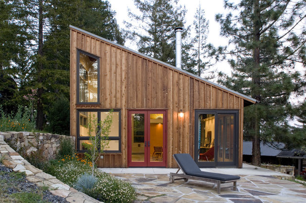 Contemporary Exterior by Cathy Schwabe Architecture