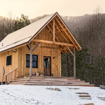 Rustic Cabin with Wrap-around Porch Steps