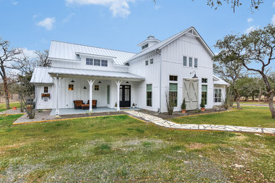 San Antonio Modern Farmhouse