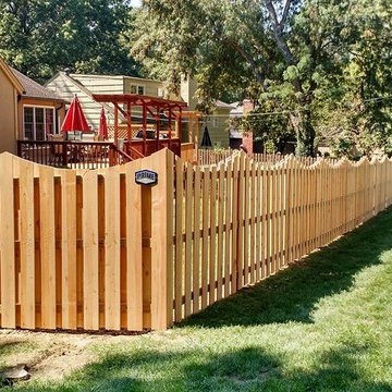 Scalloped Cedar Shadow Box Fence