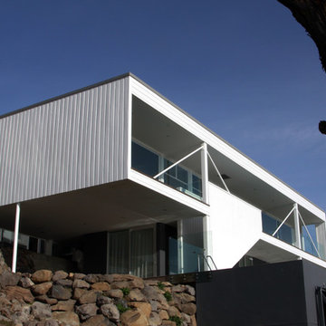 Scarpuna House