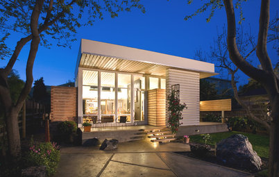 Houzz Tour: A Modern Addition Joins a Historic California Home