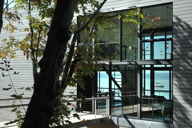 Contemporary Exterior by Eggleston Farkas Architects
