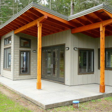 Shed-Roof Modern - Pender Island, BC (2010)