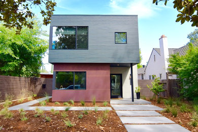 Photo of a modern house exterior in Sacramento.