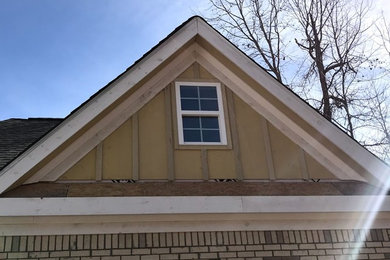 Siding and Soffit Garage Addition