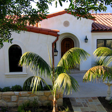 Single Level small Santa Barbara Spanish Home Designs