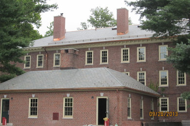 Inspiration for a classic house exterior in Boston.