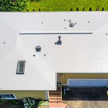 Sleek & Modern Flat PVC Roof in Burien, WA