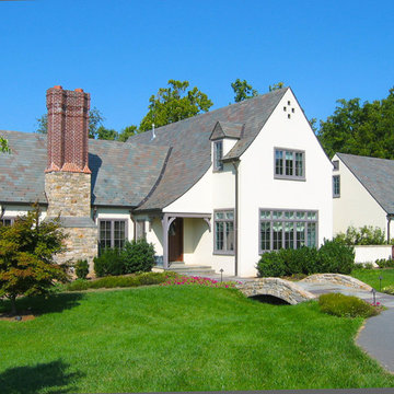 Small English Cottage in Potomac