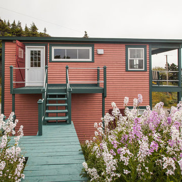 Small Space Living in Outport Community, Port Rexton