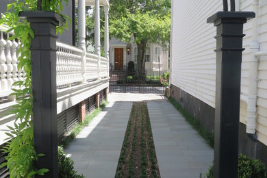 Design ideas for a classic house exterior in Charleston.