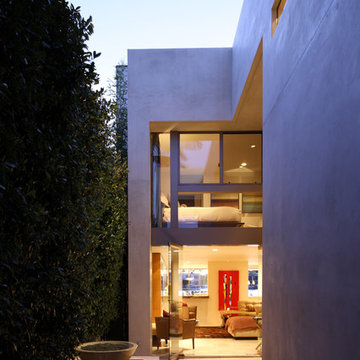 Soft Contemporary Entryway