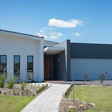 Spacious New Modern Home