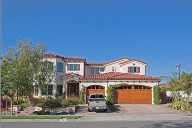 Design ideas for a rustic house exterior in Orange County.