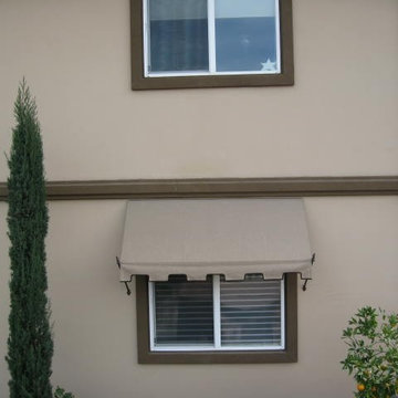 Spear Awning with Valance