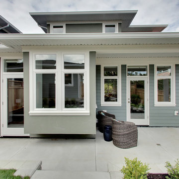 Sperling Ave custom home design – Back exterior