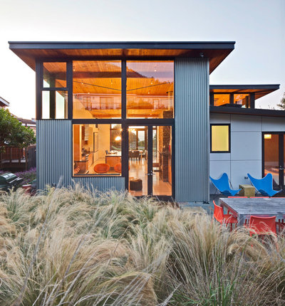 Coastal House Exterior by WA Design Architects