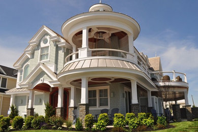 Inspiration for a coastal exterior home remodel in Philadelphia