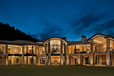 Modern house exterior in Vancouver.