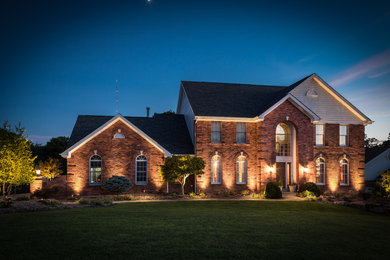 Photo of a traditional house exterior in St Louis.