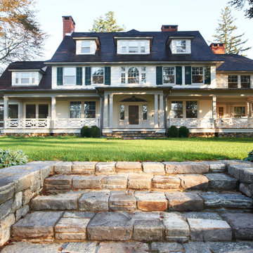 Sustainable Farmhouse Compound