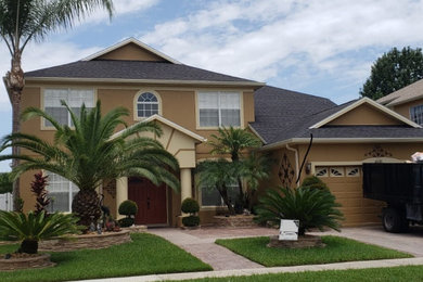 Inspiration for an exterior home remodel in Orlando