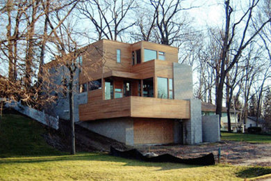Minimalist exterior home photo in Detroit
