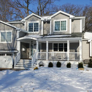 75 Beautiful Split-level Exterior with Vinyl Siding ...