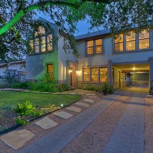 This is an example of a traditional two-storey exterior in Austin.