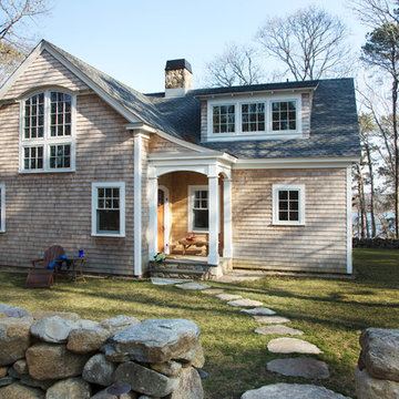 Tashmoo Cottage