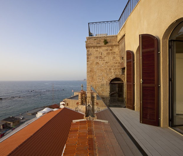 Mediterranean Exterior by Pitsou Kedem Architect