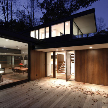 Terraced House - Elm Grove - Modern Wood Exterior in a Wooded Suburban Setting
