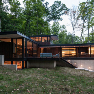 Terraced House - Elm Grove - Modern Wood Exterior in a Wooded Suburban Setting