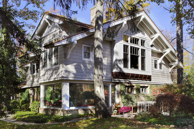 This is an example of a classic house exterior in Orange County.