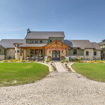 Texas Farmhouse - Front Exterior