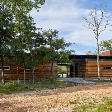 Texas Lake Retreat House