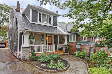 Contemporary house exterior in Toronto.