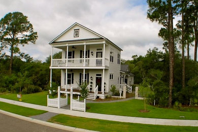 White two-story exterior home idea in Orlando