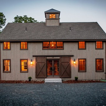 The Grantham Lakehouse