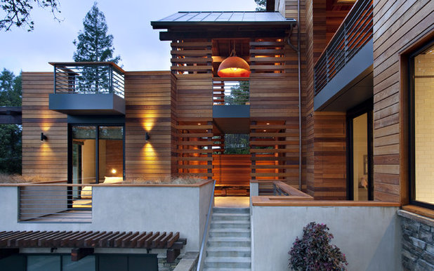 Contemporary Exterior by SB Architects