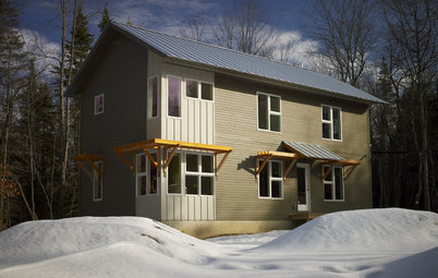 Houzz Tour: Energy-Efficient, 'Lean' House in Maine