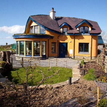The Mud and Wood House