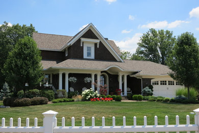 Example of a beach style exterior home design in Columbus