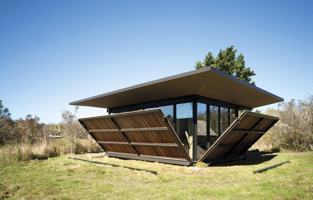Современный Фасад дома by Princeton Architectural Press
