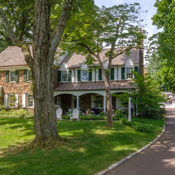 Traditional Colonial Estate Exterior, 4 Car Garage and Workshop