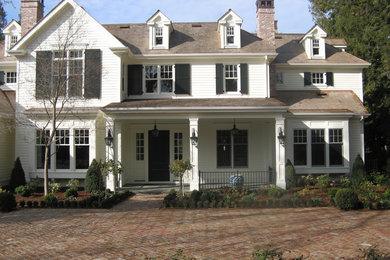 Traditional - Colonial Home